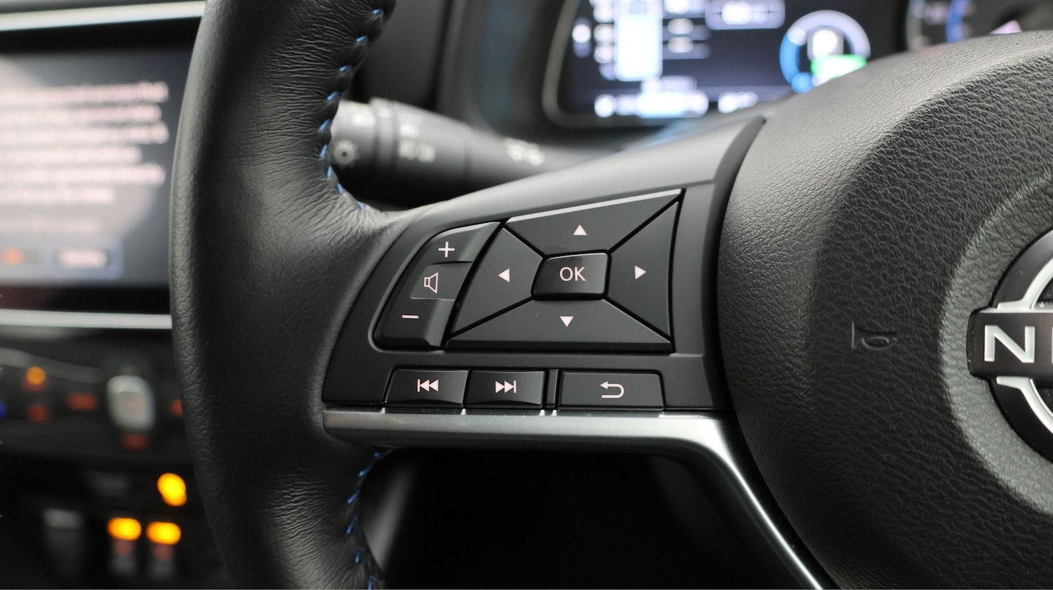 Used Nissan Leaf 2023 for sale - 77136347: Photo 22