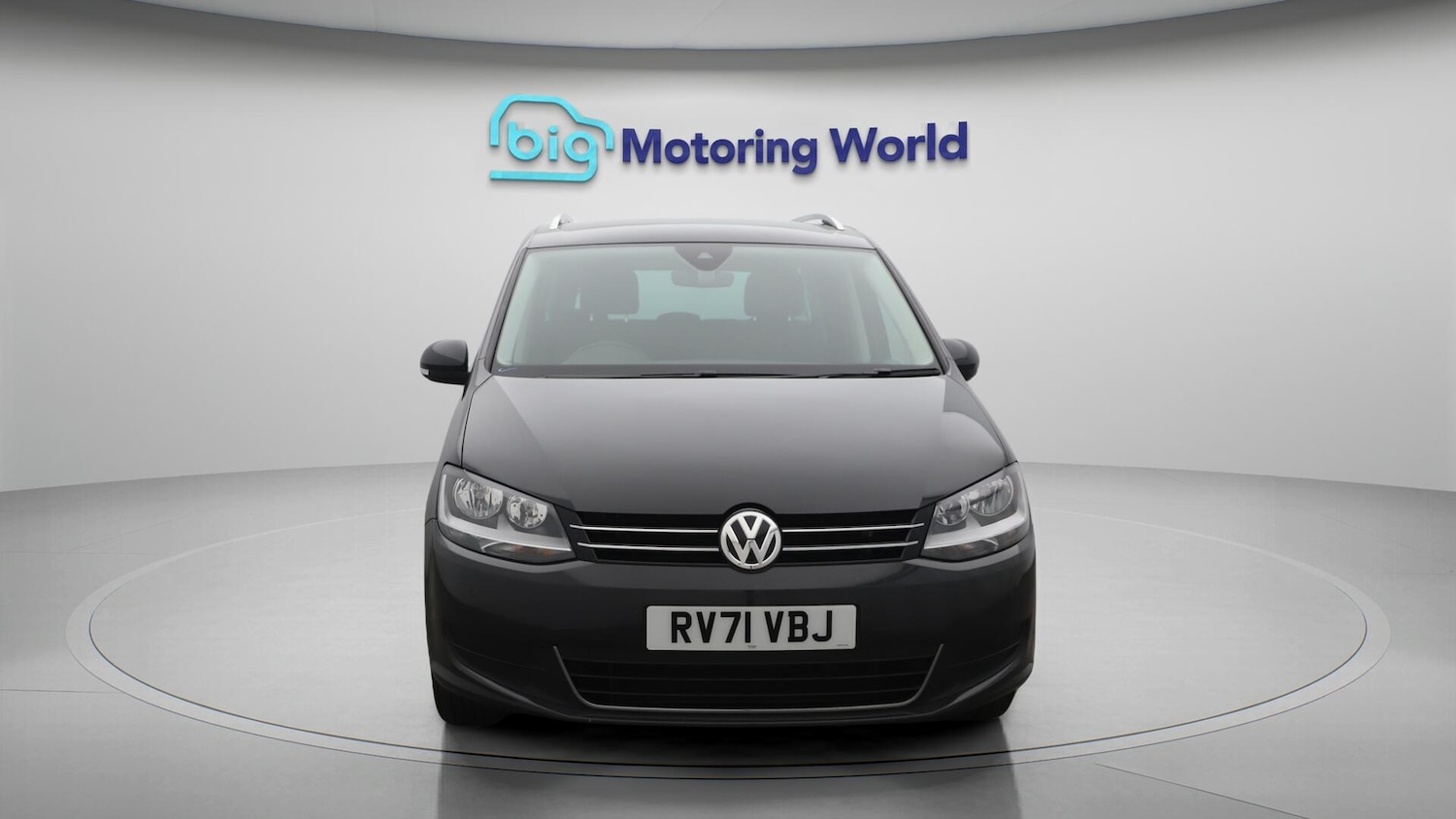 Used Volkswagen Sharan 2021 for sale - 76108792: Photo 2