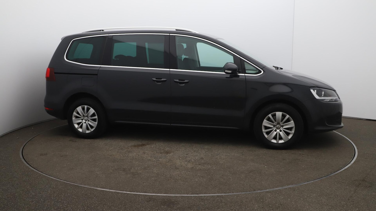 Used Volkswagen Sharan 2021 for sale - 76108792: Photo 50
