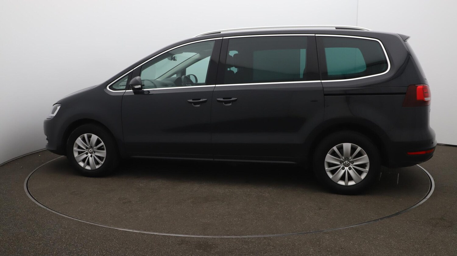 Used Volkswagen Sharan 2021 for sale - 76108792: Photo 60