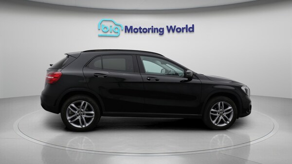 Used Mercedes-Benz GLA 2019 for sale - 76166423: Photo 9