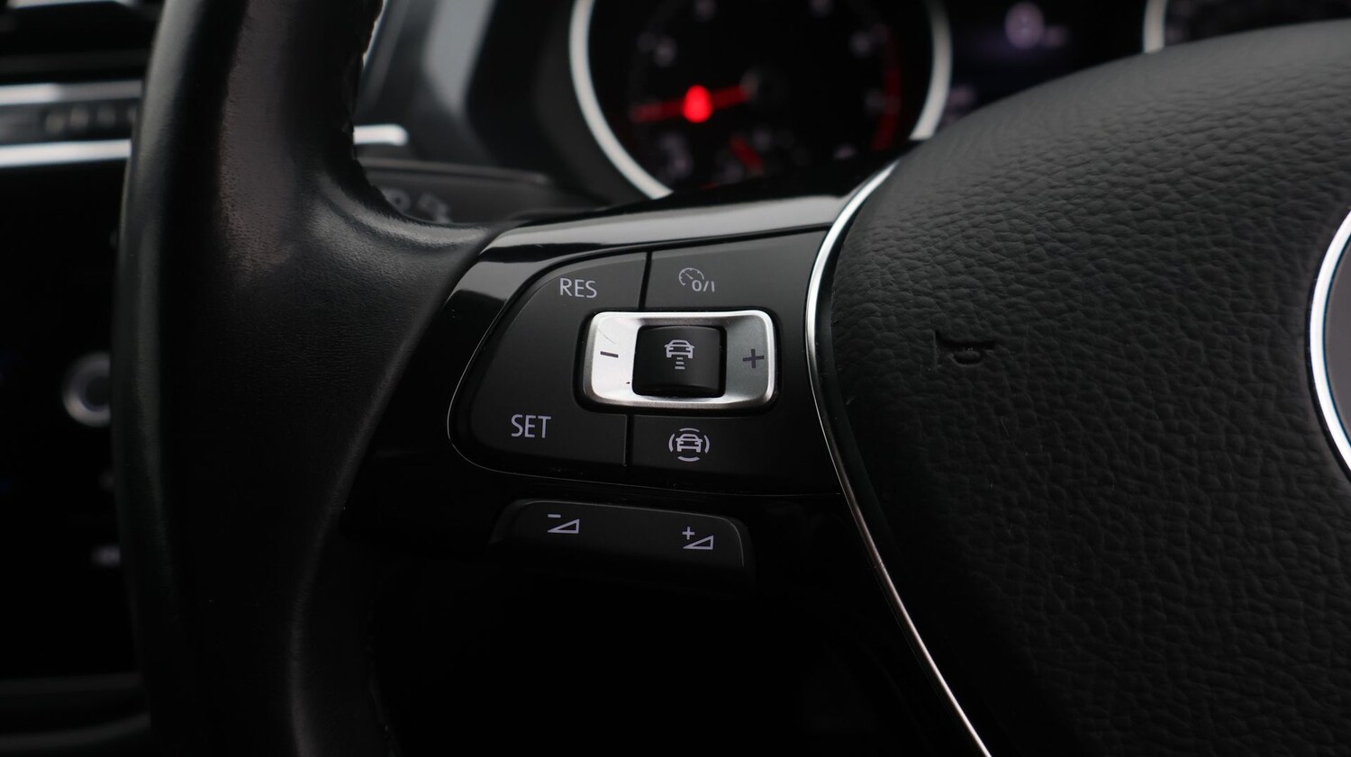 Used Volkswagen Tiguan Allspace for sale - 77208161: Photo 27