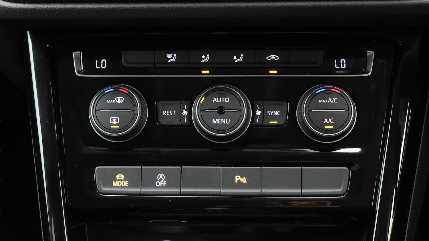 Used Volkswagen Touran 2022 for sale - 77607022: Photo 12