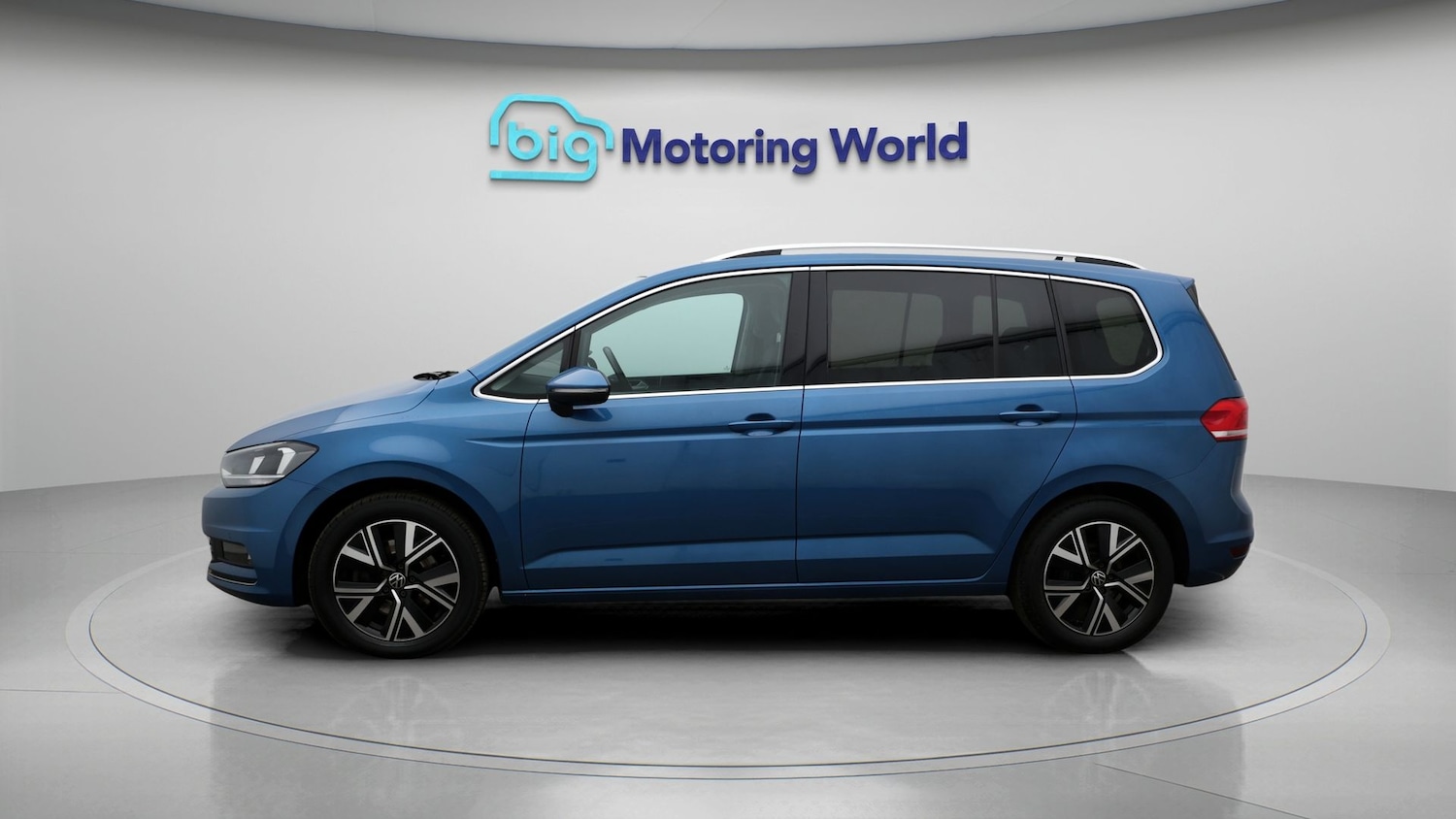 Used Volkswagen Touran 2022 for sale - 77607022: Photo 4