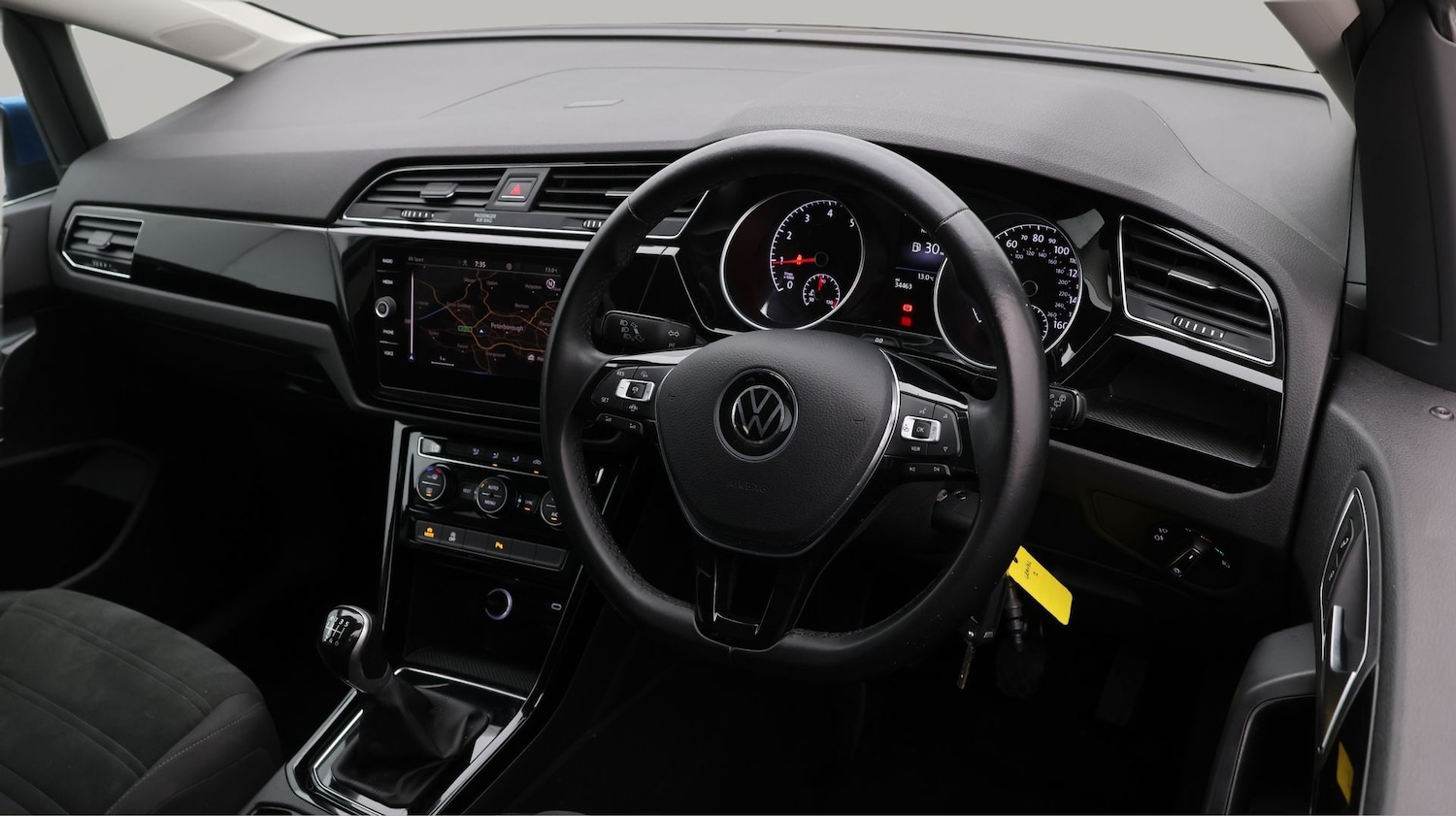 Used Volkswagen Touran 2022 for sale - 77607022: Photo 9