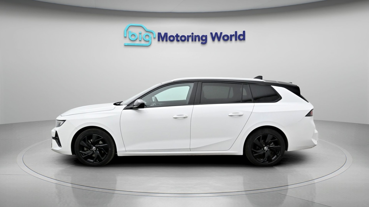 Used Vauxhall Astra 2023 for sale - 78079324: Photo 4