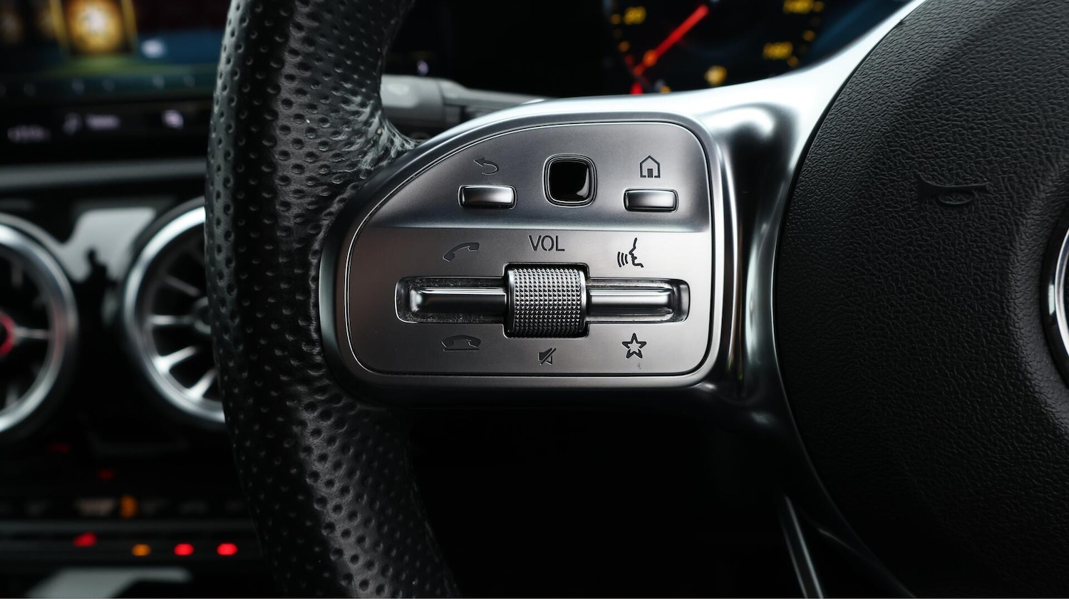 Used Mercedes-Benz CLA 2022 for sale - 76094961: Photo 24
