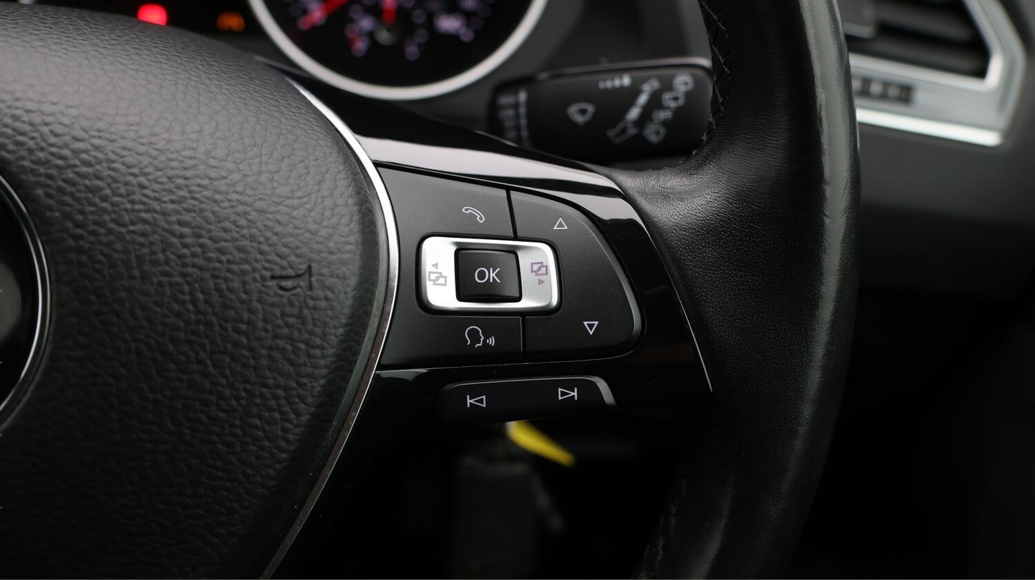 Used Volkswagen Tiguan 2018 for sale - 77201106: Photo 23