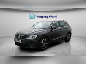 Used Volkswagen Tiguan 2018 for sale - 77201106: Photo