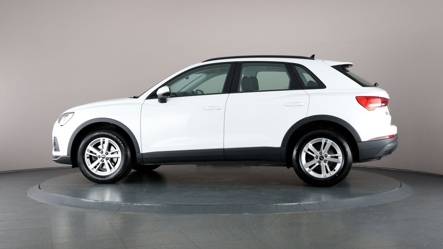 Used Audi Q3 for sale - 76815261: Photo 30