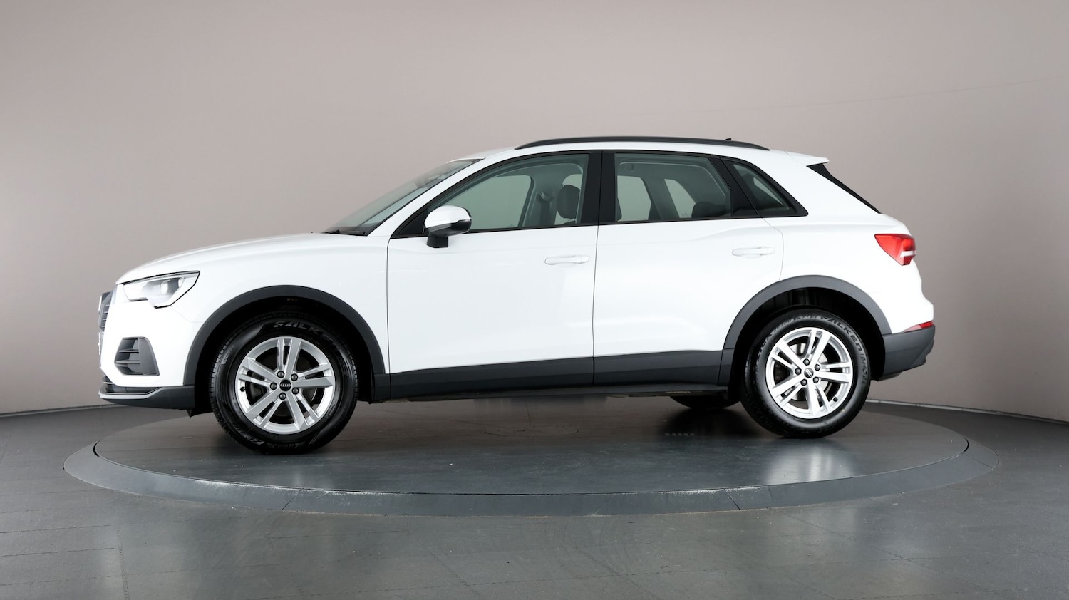 Used Audi Q3 for sale - 76815261: Photo 33