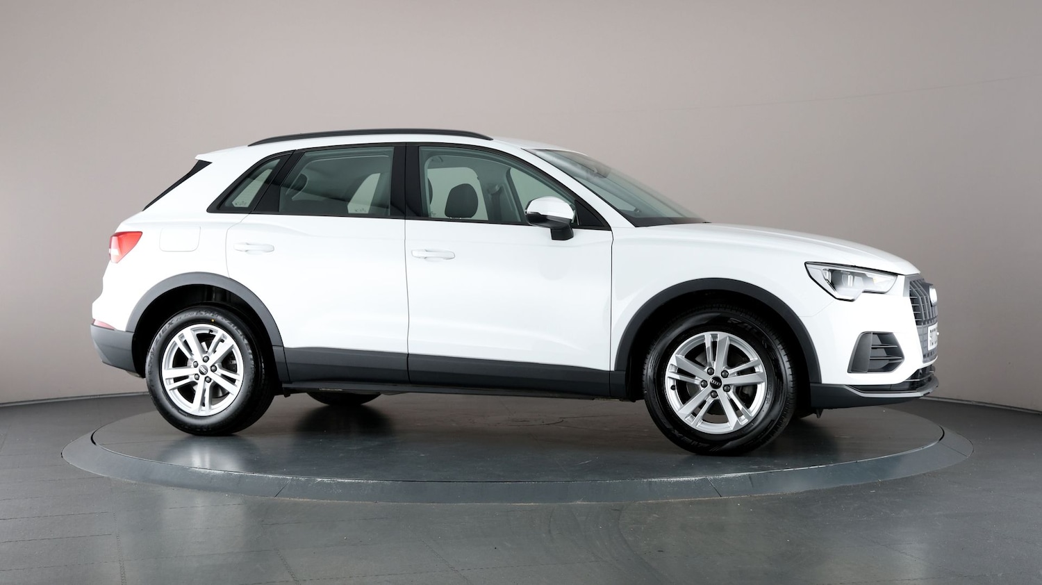 Used Audi Q3 for sale - 76815261: Photo 53