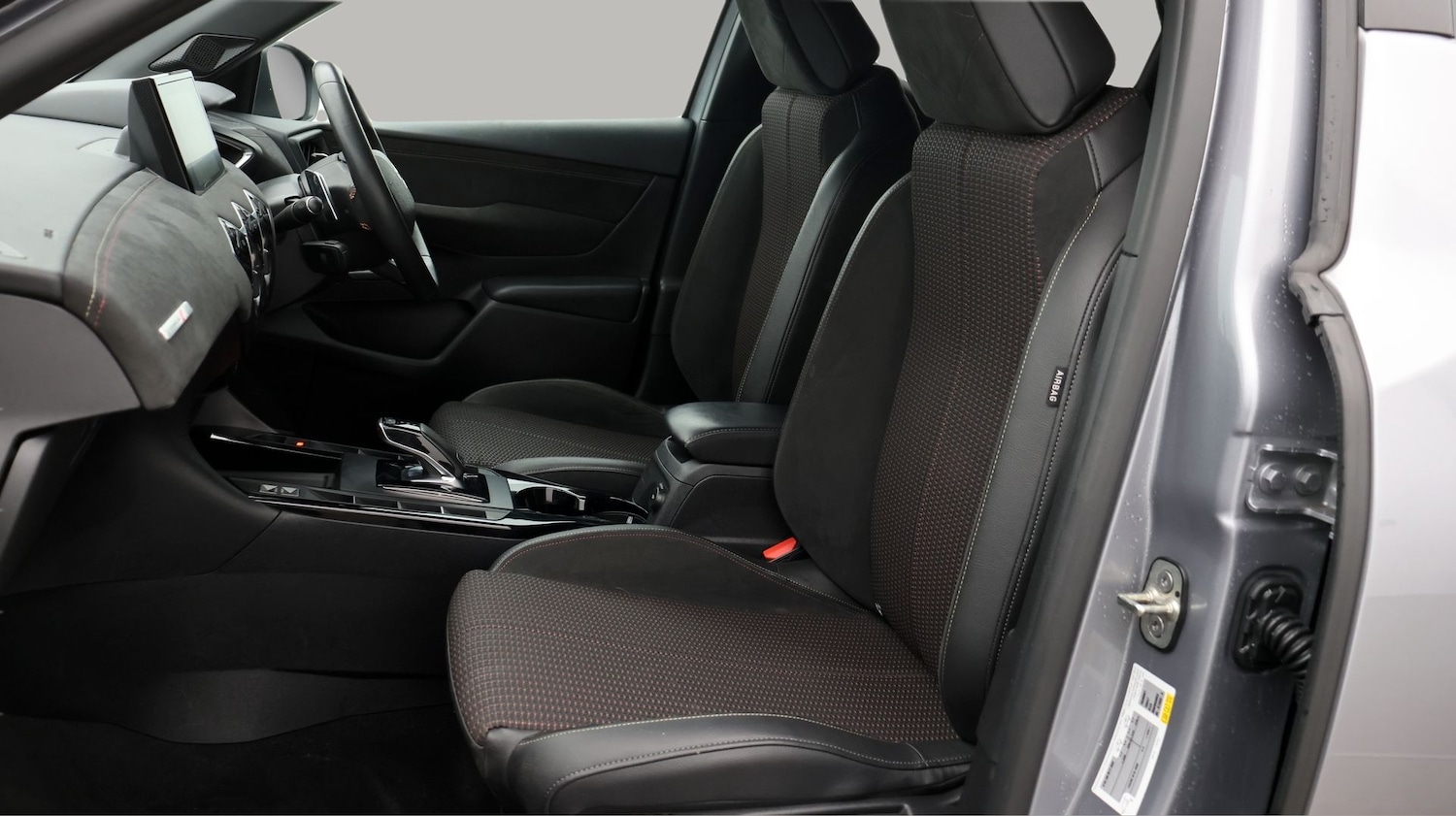 Used DS Automobiles DS 3 2021 for sale - 77233217: Photo 14