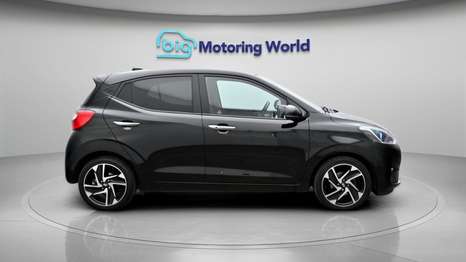 Used Hyundai i10 2023 for sale - 78018154: Photo 8