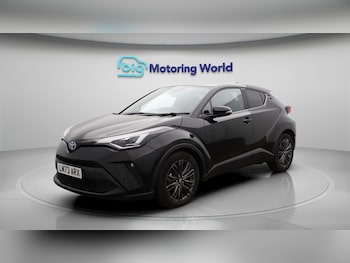 Used Toyota C-HR 2023 for sale - 77555250: Photo