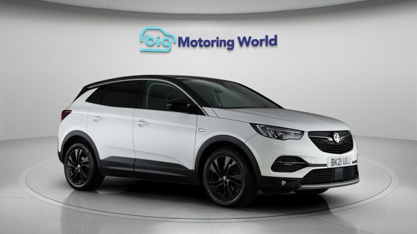 Used Vauxhall Grandland X 2021 for sale - 76284324: Photo 2