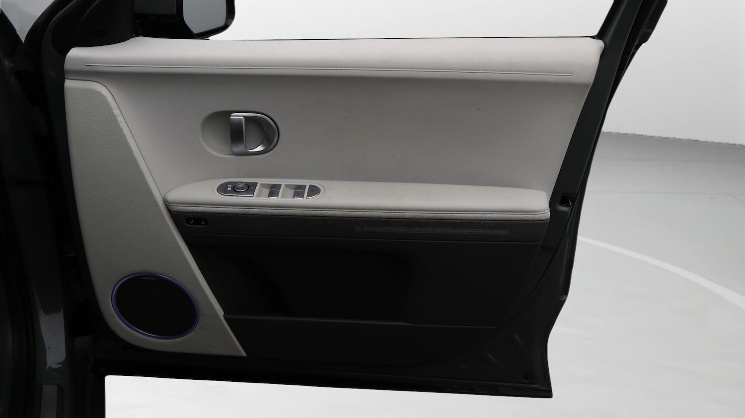 Used Hyundai IONIQ 5 2023 for sale - 77123977: Photo 15