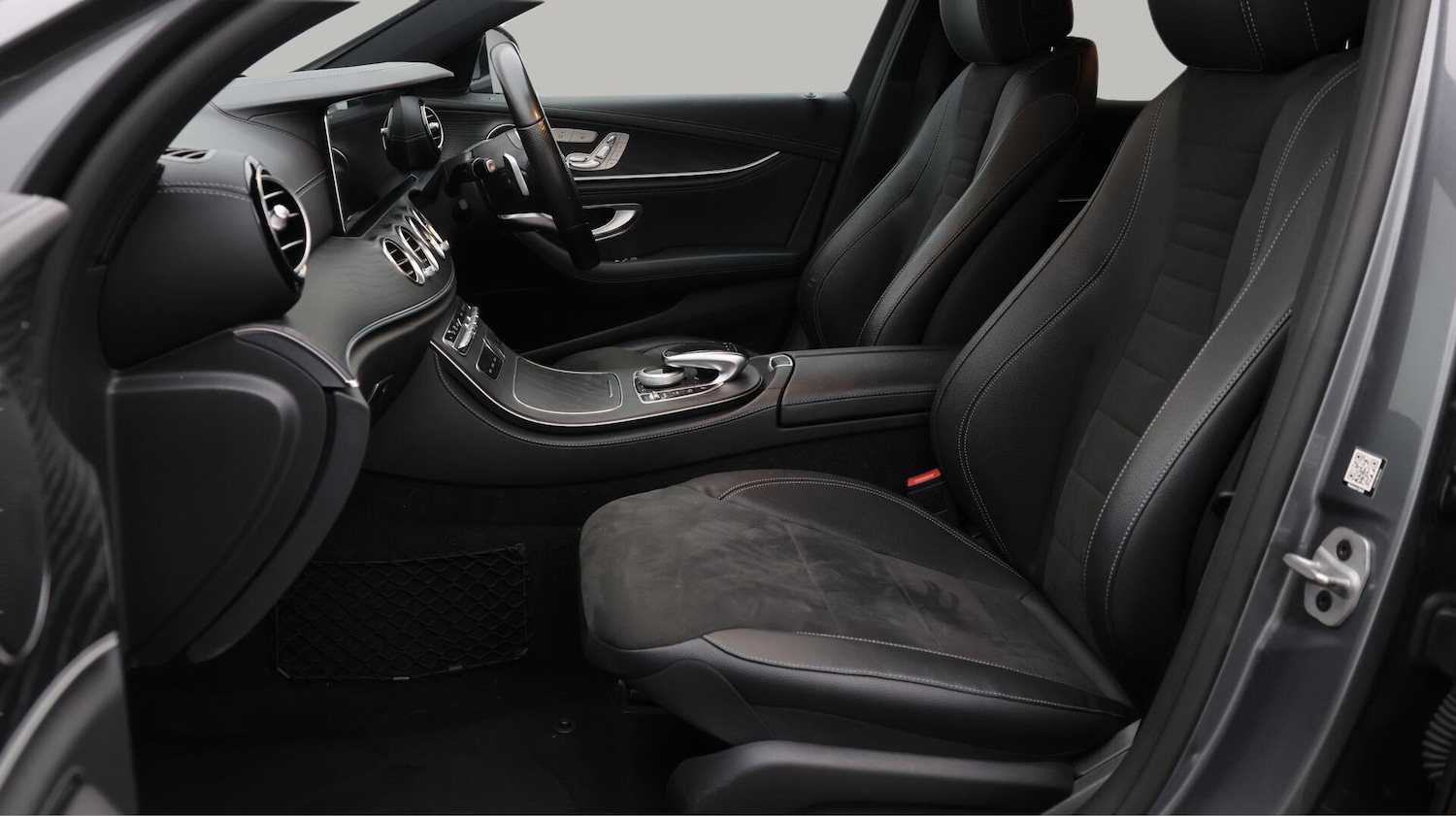 Used Mercedes-Benz E Class 2019 for sale - 76573735: Photo 15