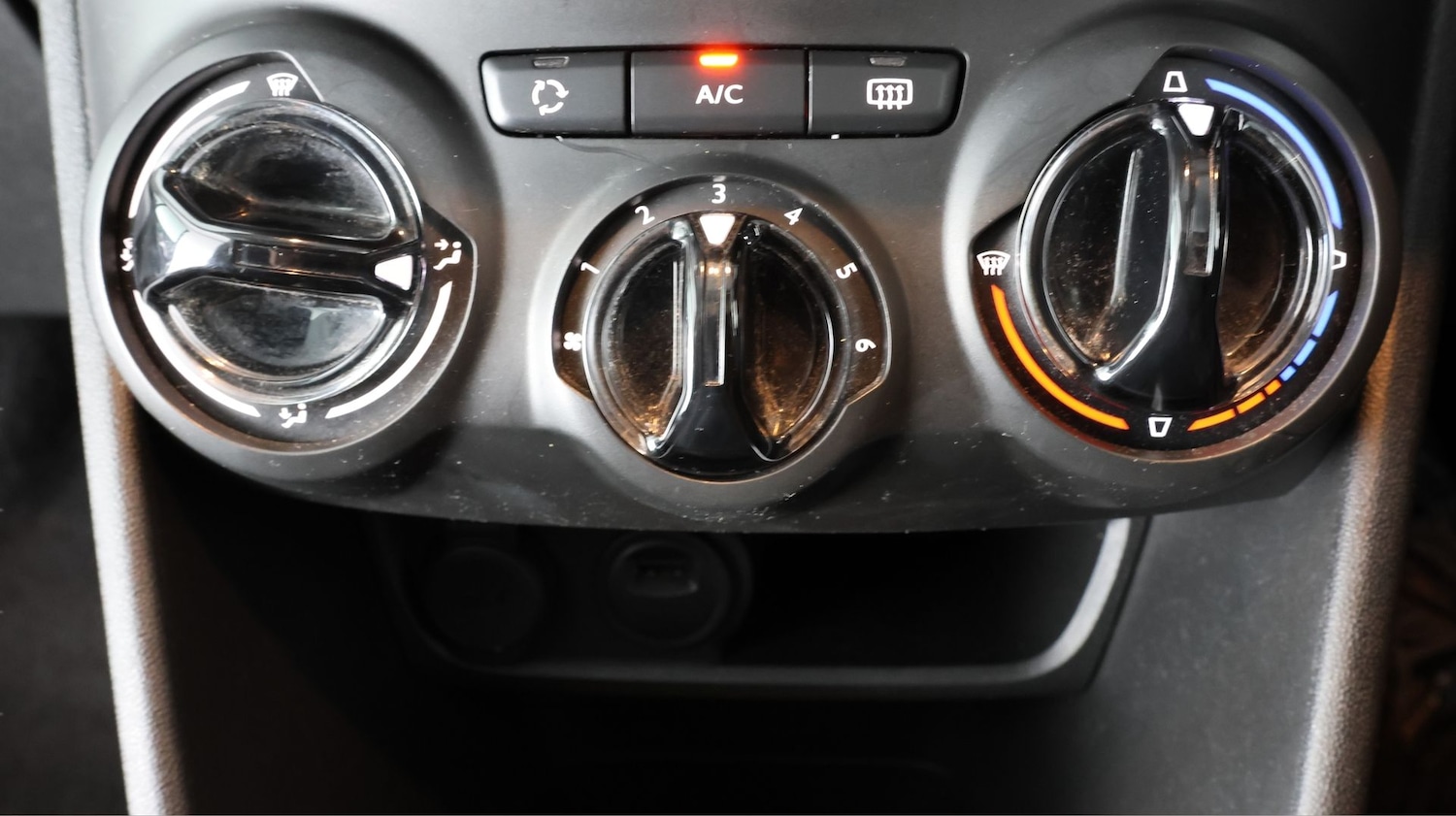 Used Peugeot 2008 2019 for sale - 77555973: Photo 11