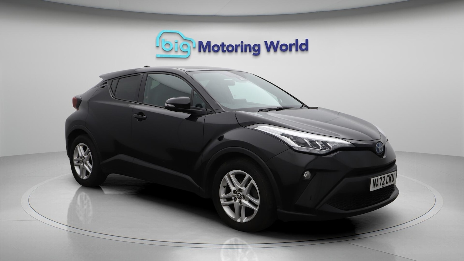 Used Toyota C-HR 2022 for sale - 76645883: Photo 1