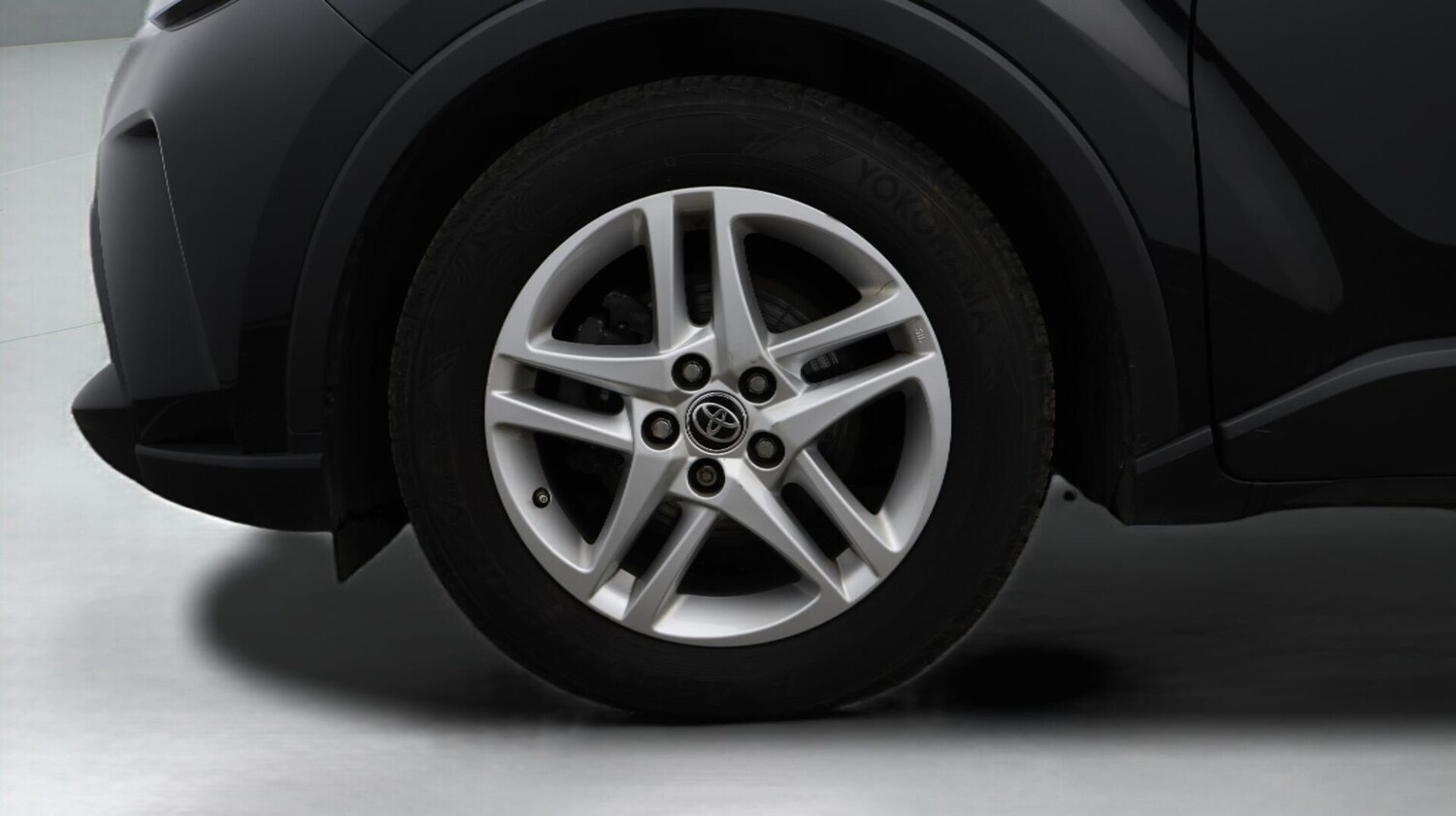 Used Toyota C-HR 2022 for sale - 76645883: Photo 18