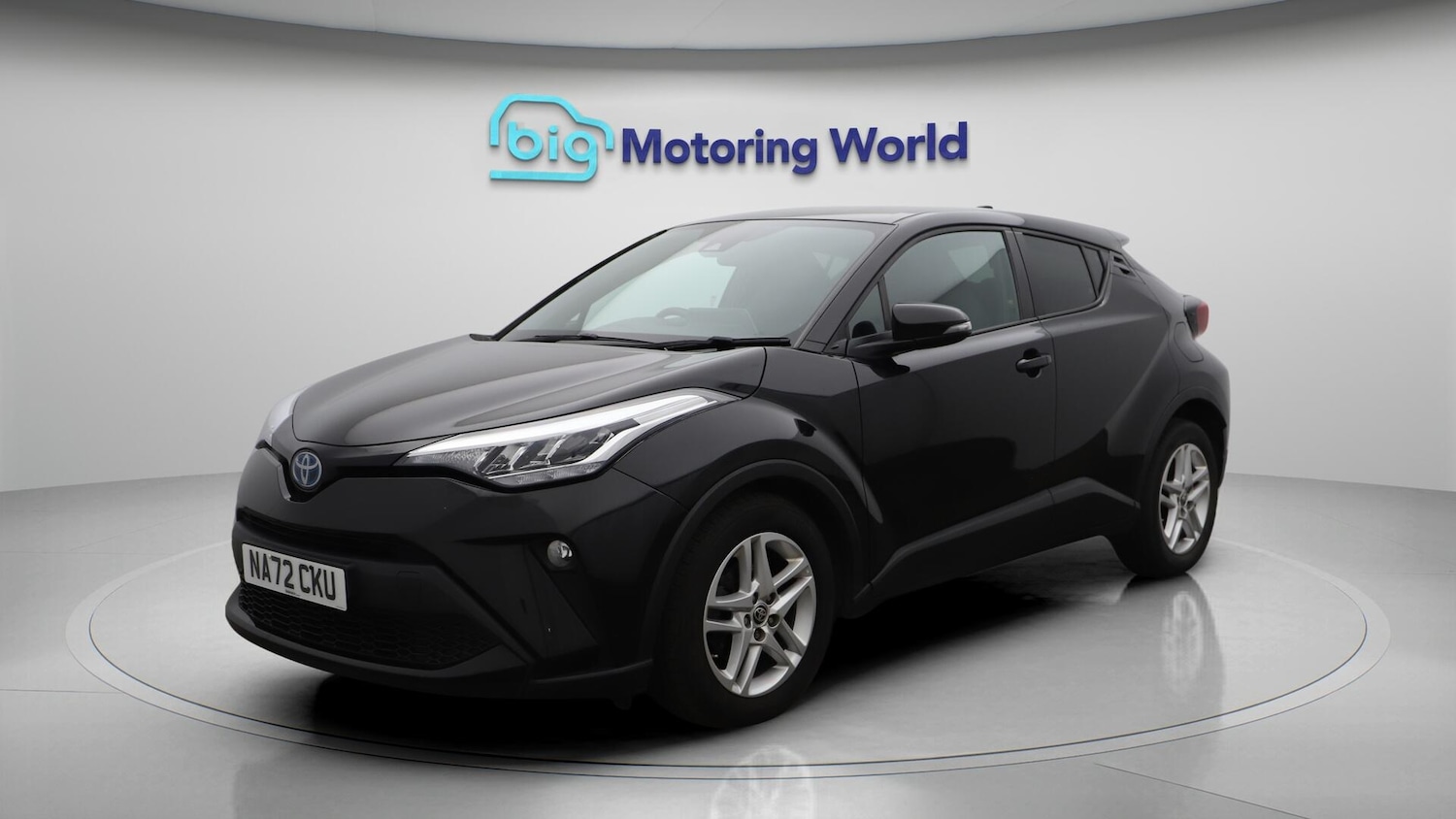 Used Toyota C-HR 2022 for sale - 76645883: Photo 3