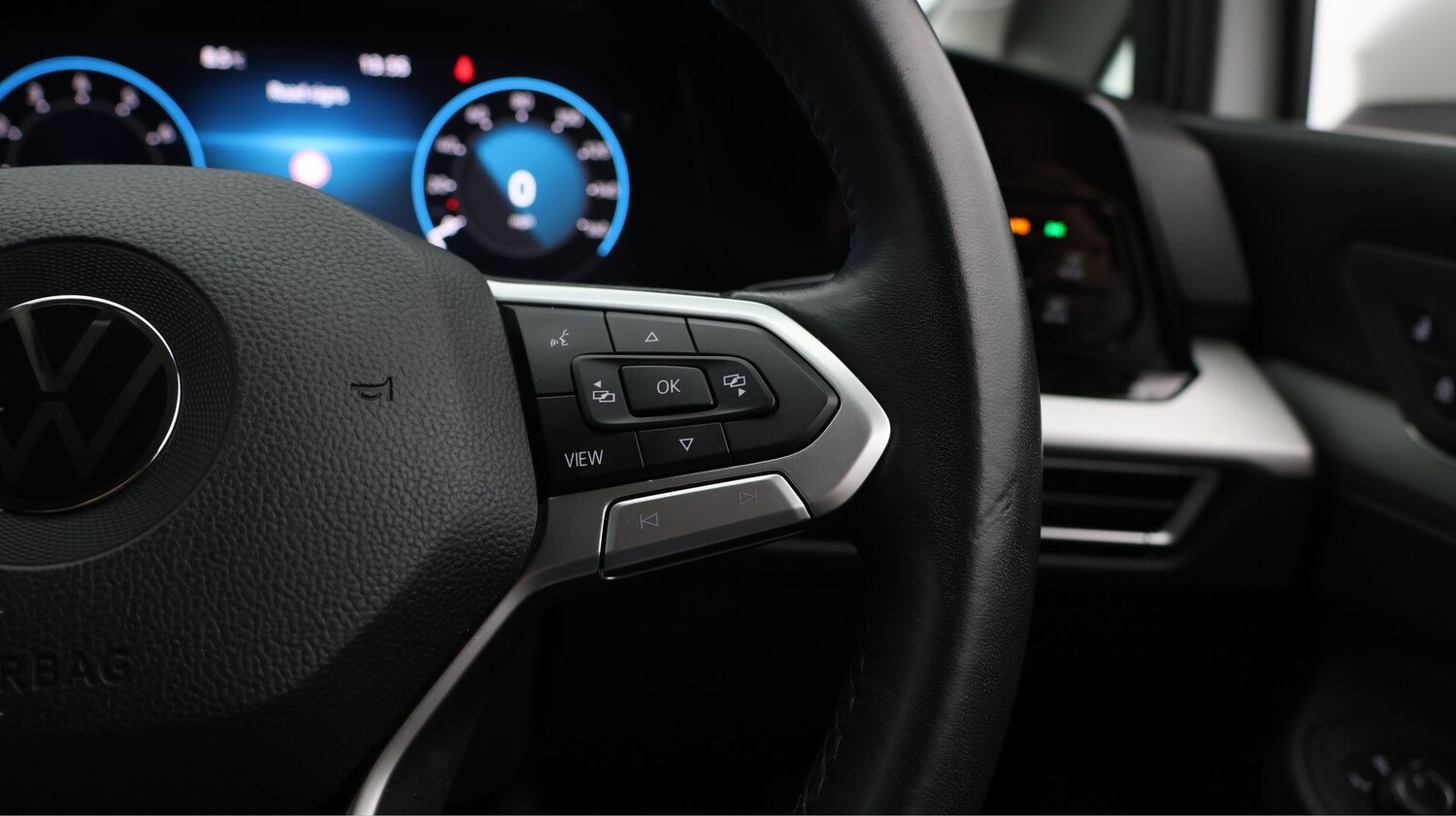 Used Volkswagen Golf 2021 for sale - 77902202: Photo 24