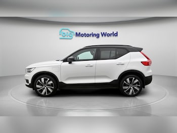Used Volvo XC40 2021 for sale - 79366579: Photo
