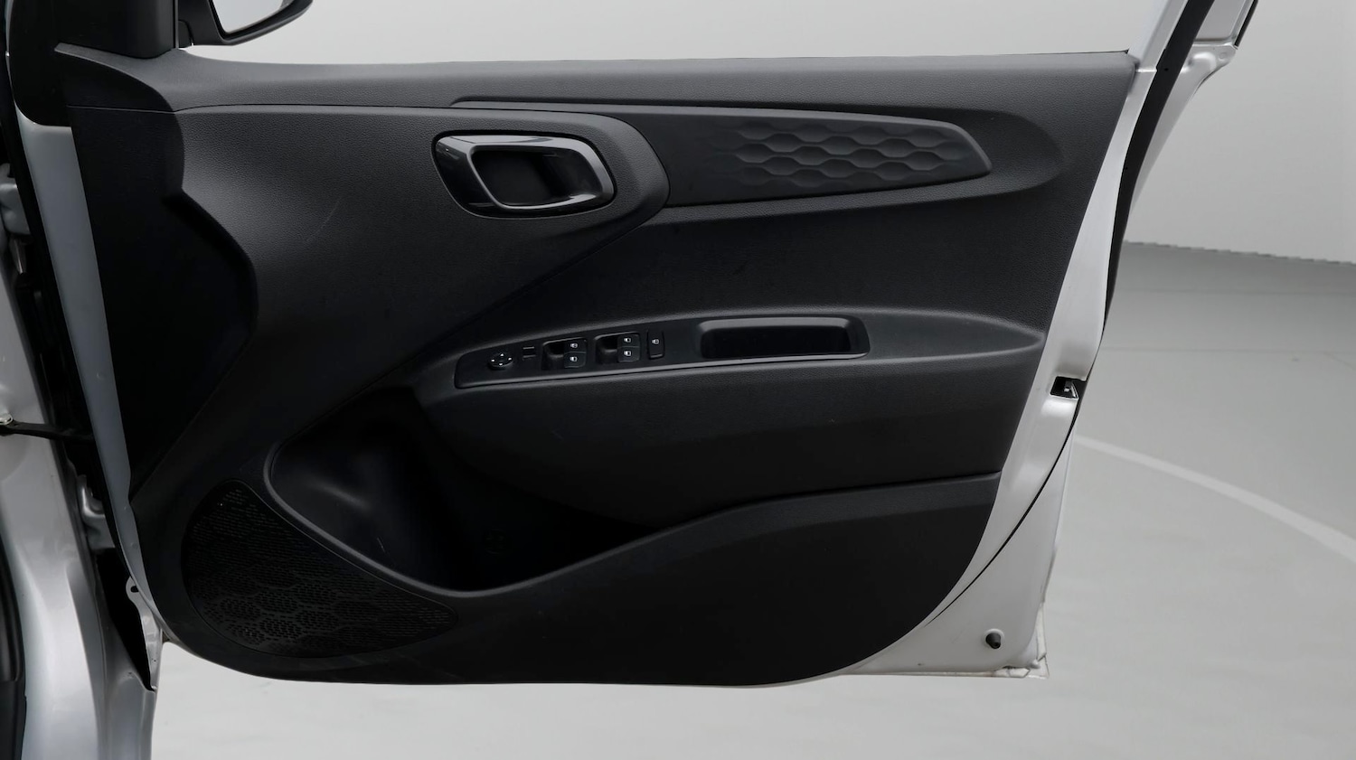 Used Hyundai i10 2022 for sale - 77182087: Photo 15