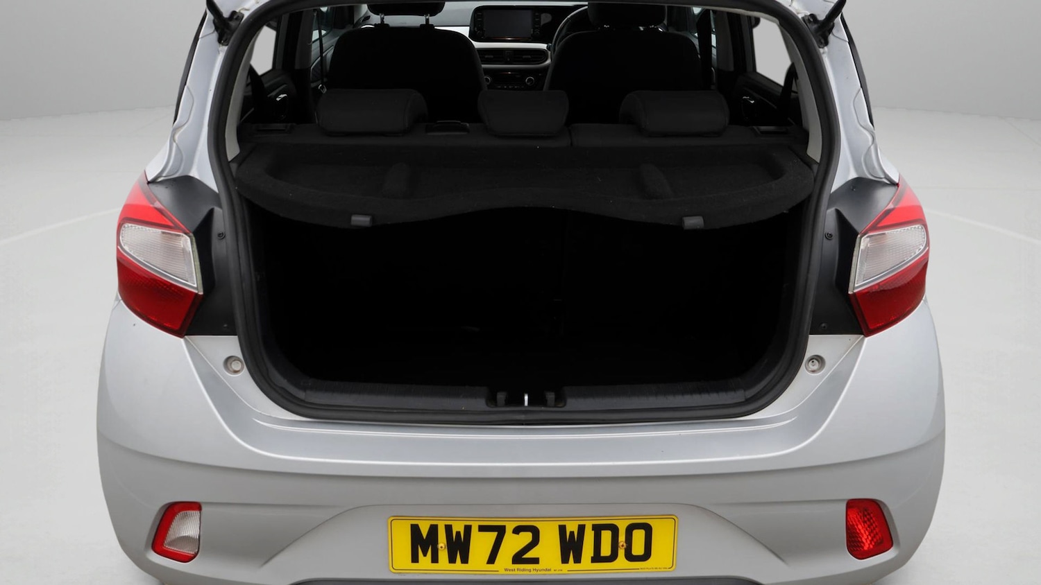 Used Hyundai i10 2022 for sale - 77182087: Photo 17