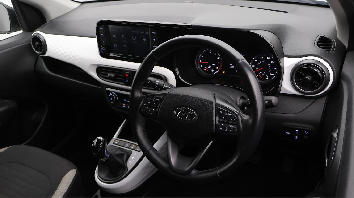 Used Hyundai i10 2022 for sale - 77182087: Photo 9