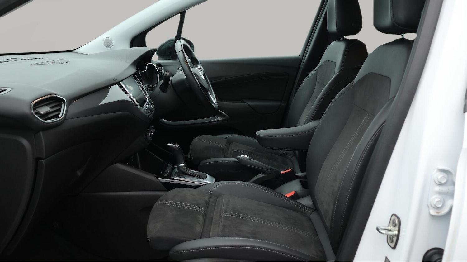 Used Vauxhall Crossland 2022 for sale - 76457705: Photo 15