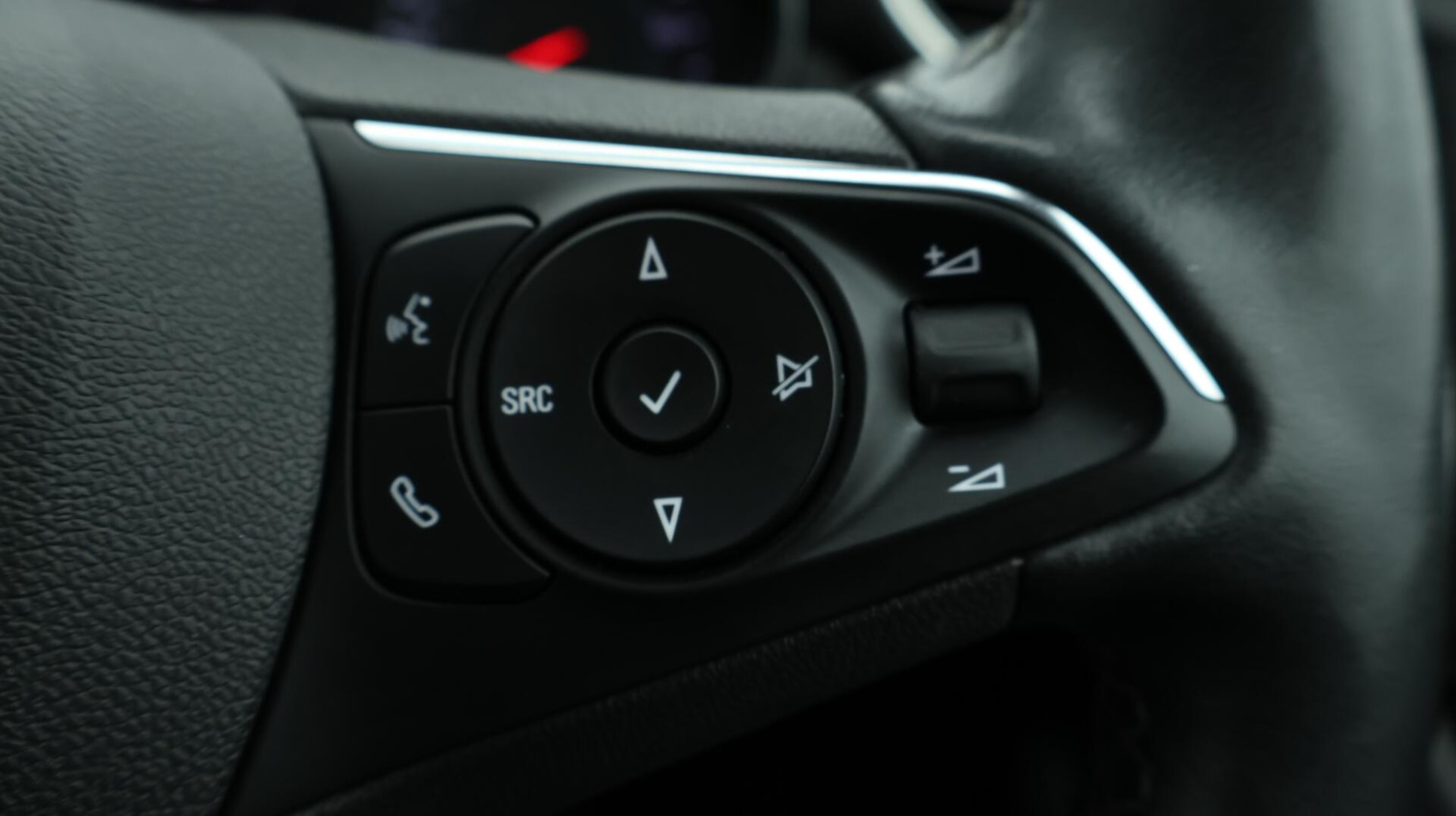 Used Vauxhall Crossland 2022 for sale - 76457705: Photo 24