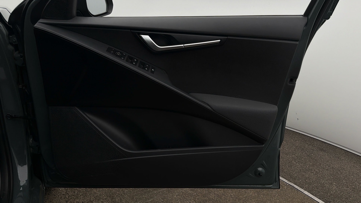 Used Kia Niro 2023 for sale - 78004210: Photo 14