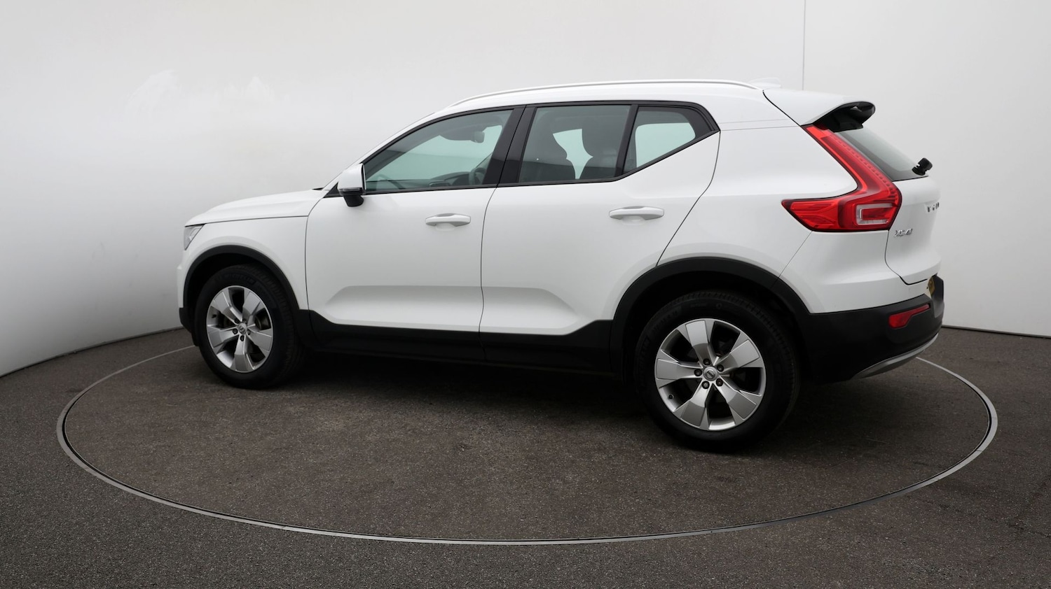 Used Volvo XC40 2020 for sale - 76815383: Photo 36