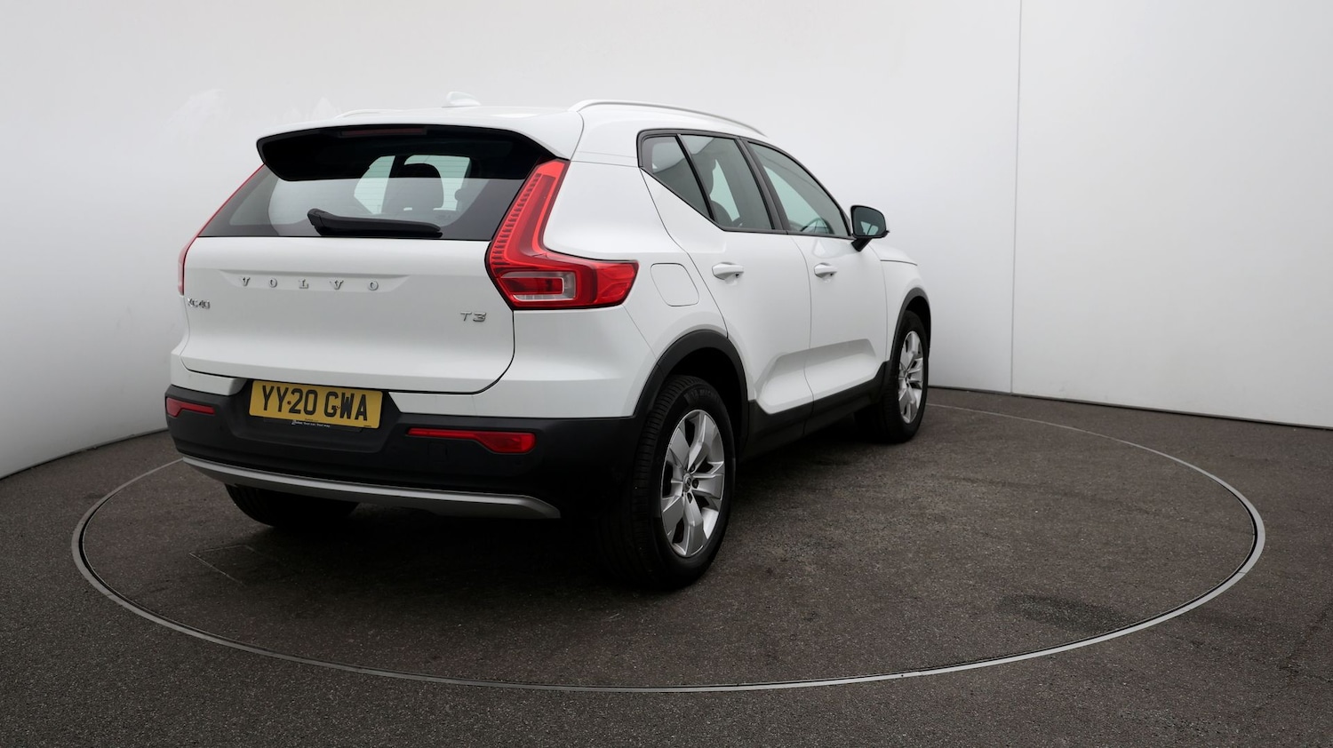 Used Volvo XC40 2020 for sale - 76815383: Photo 44