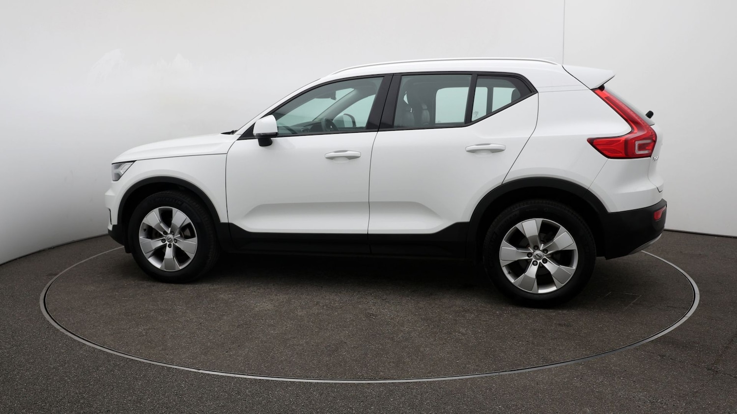 Used Volvo XC40 2020 for sale - 76815383: Photo 47