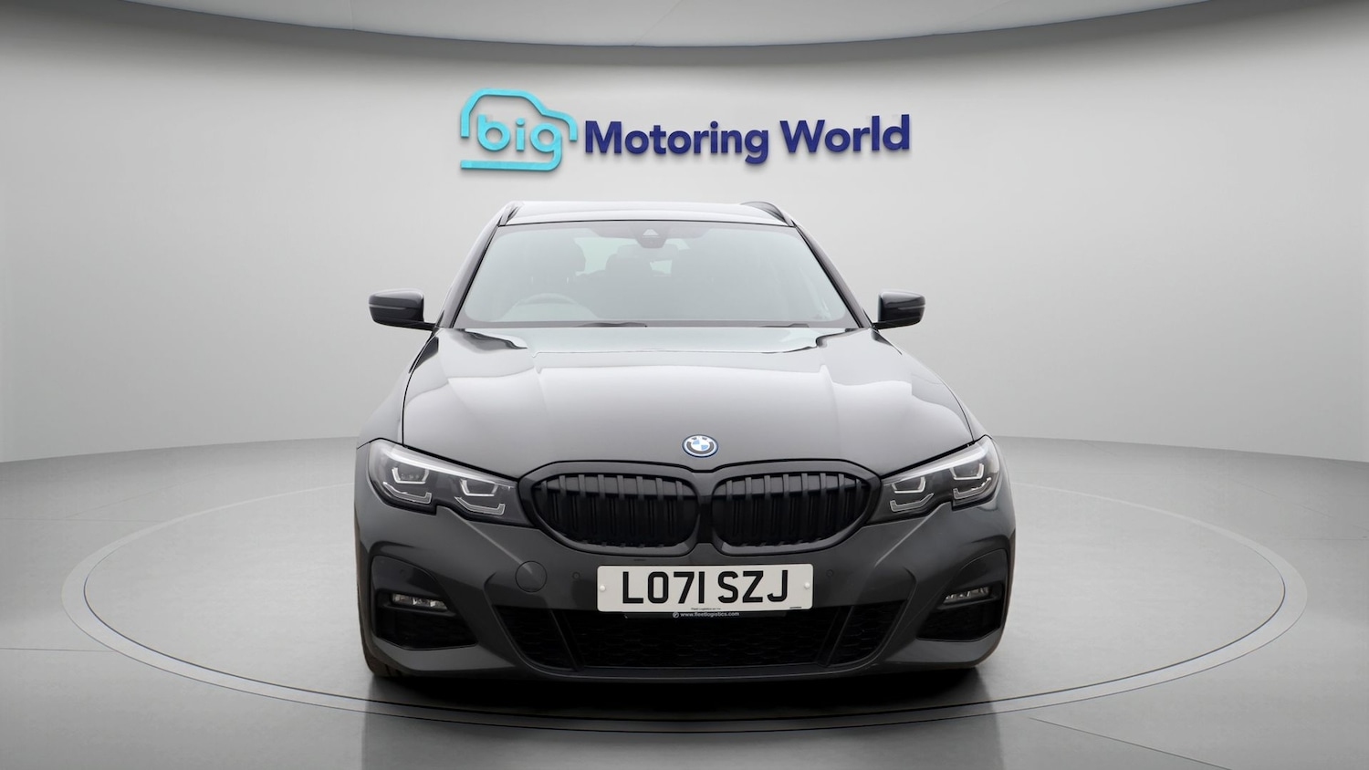 Used BMW 3 Series 2022 for sale - 77434994: Photo 2
