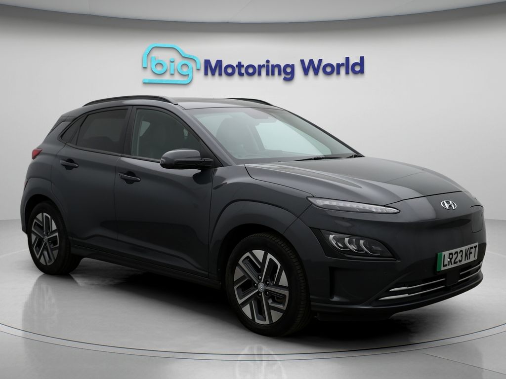Used Hyundai KONA 2023 for sale - 76863503: Photo 4