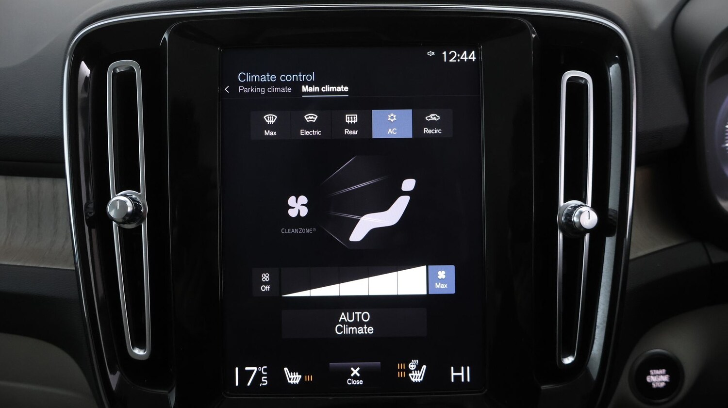 Used Volvo XC40 2019 for sale - 77365490: Photo 12