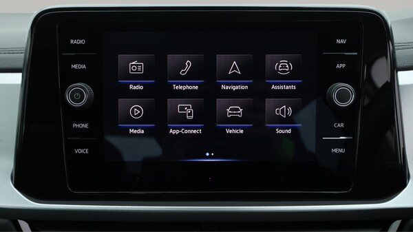 Used Volkswagen T-Roc for sale - 76260352: Photo 12