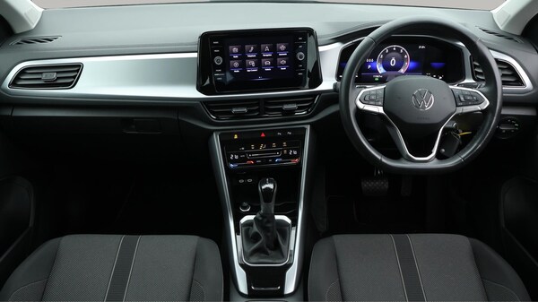 Used Volkswagen T-Roc for sale - 76260352: Photo 14