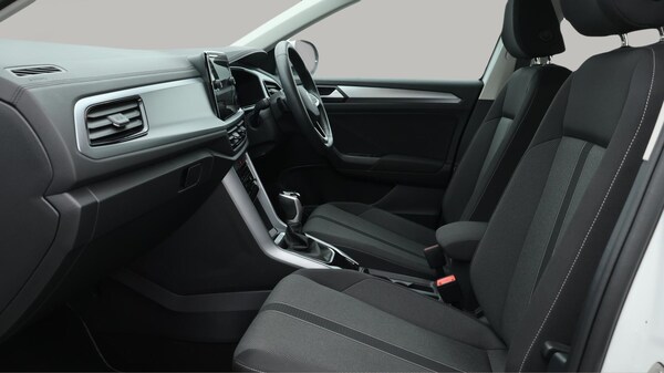 Used Volkswagen T-Roc for sale - 76260352: Photo 15