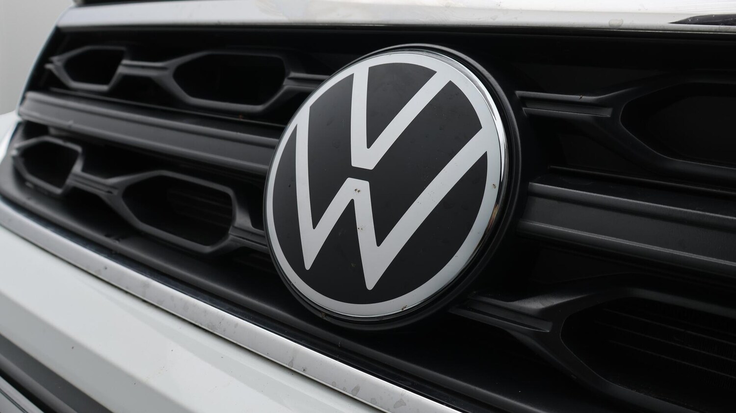 Used Volkswagen T-Roc 2023 for sale - 76260352: Photo 21