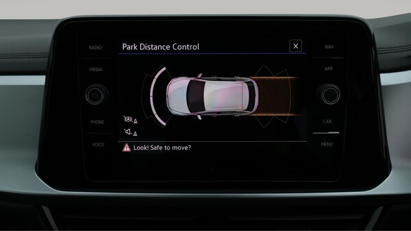Used Volkswagen T-Roc for sale - 76260352: Photo 25