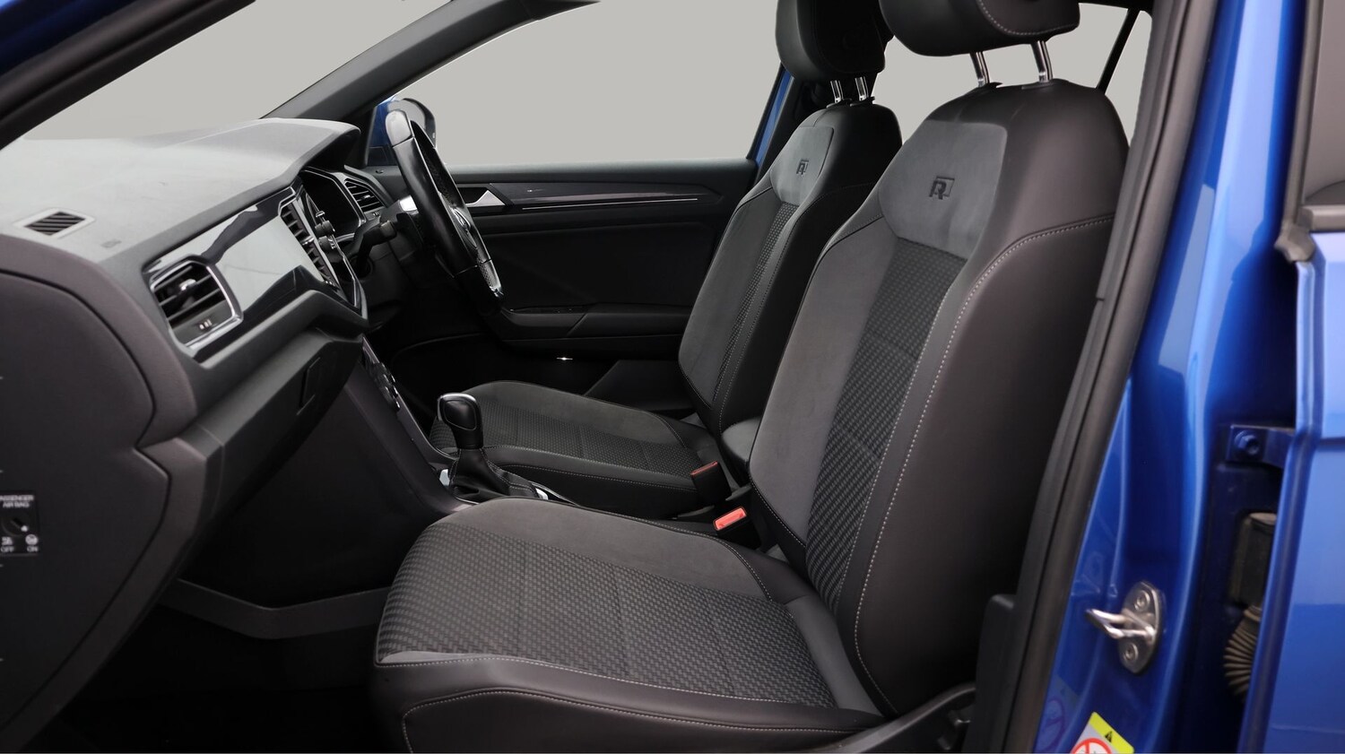 Used Volkswagen T-Roc 2020 for sale - 77578970: Photo 14