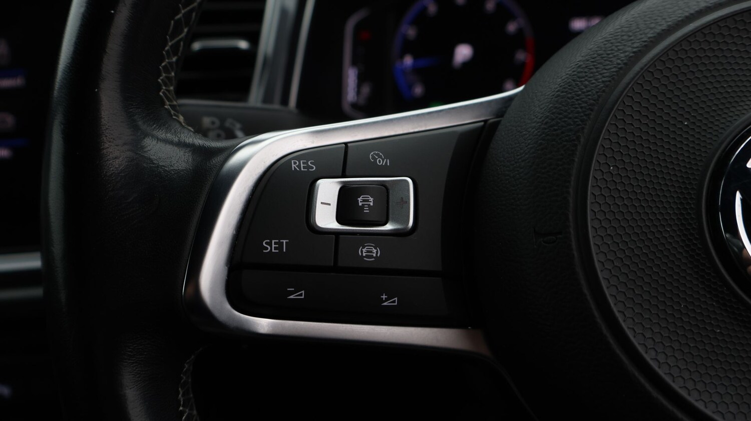 Used Volkswagen T-Roc 2020 for sale - 77578970: Photo 25