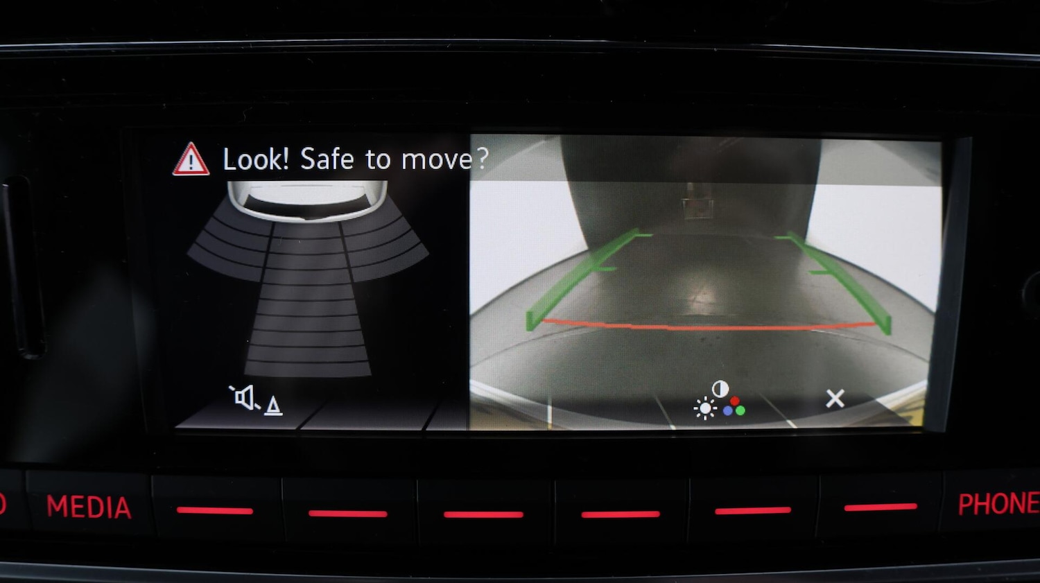 Used Volkswagen up! 2018 for sale - 76380656: Photo 26