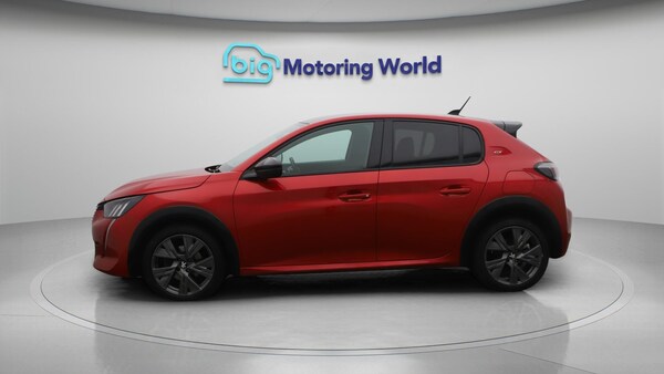Used Peugeot 208 2023 for sale - 76250914: Photo 5