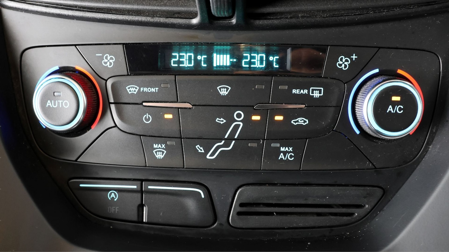 Used Ford Grand C-Max 2019 for sale - 77428328: Photo 11